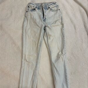 Abercrombie & Fitch Women's Light Wash MOM JEANS